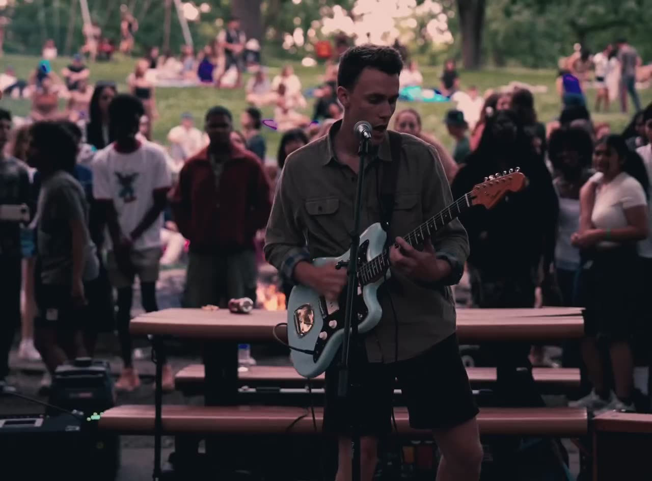 Call me Fritz / 01 live performance video