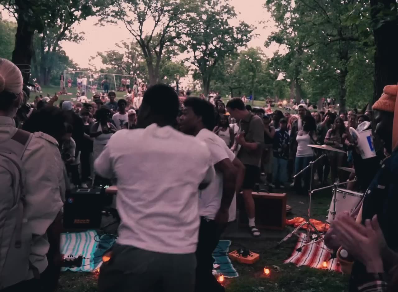 Call me Fritz / 02 live performance video